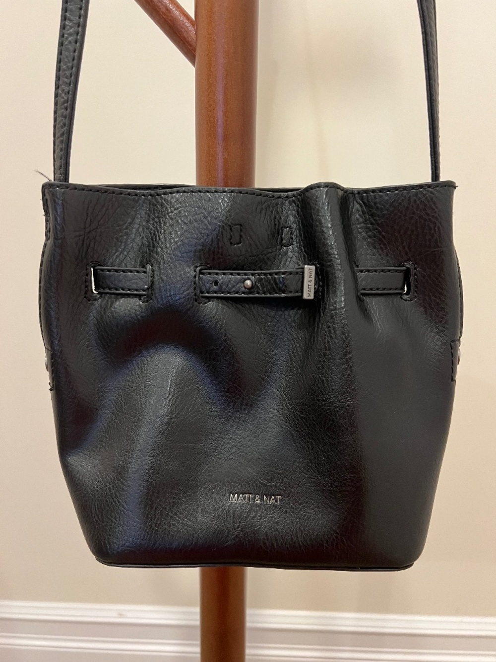 Matt & Nat Black Vegan Leather Drawstring Bucket Bag Crossbody
